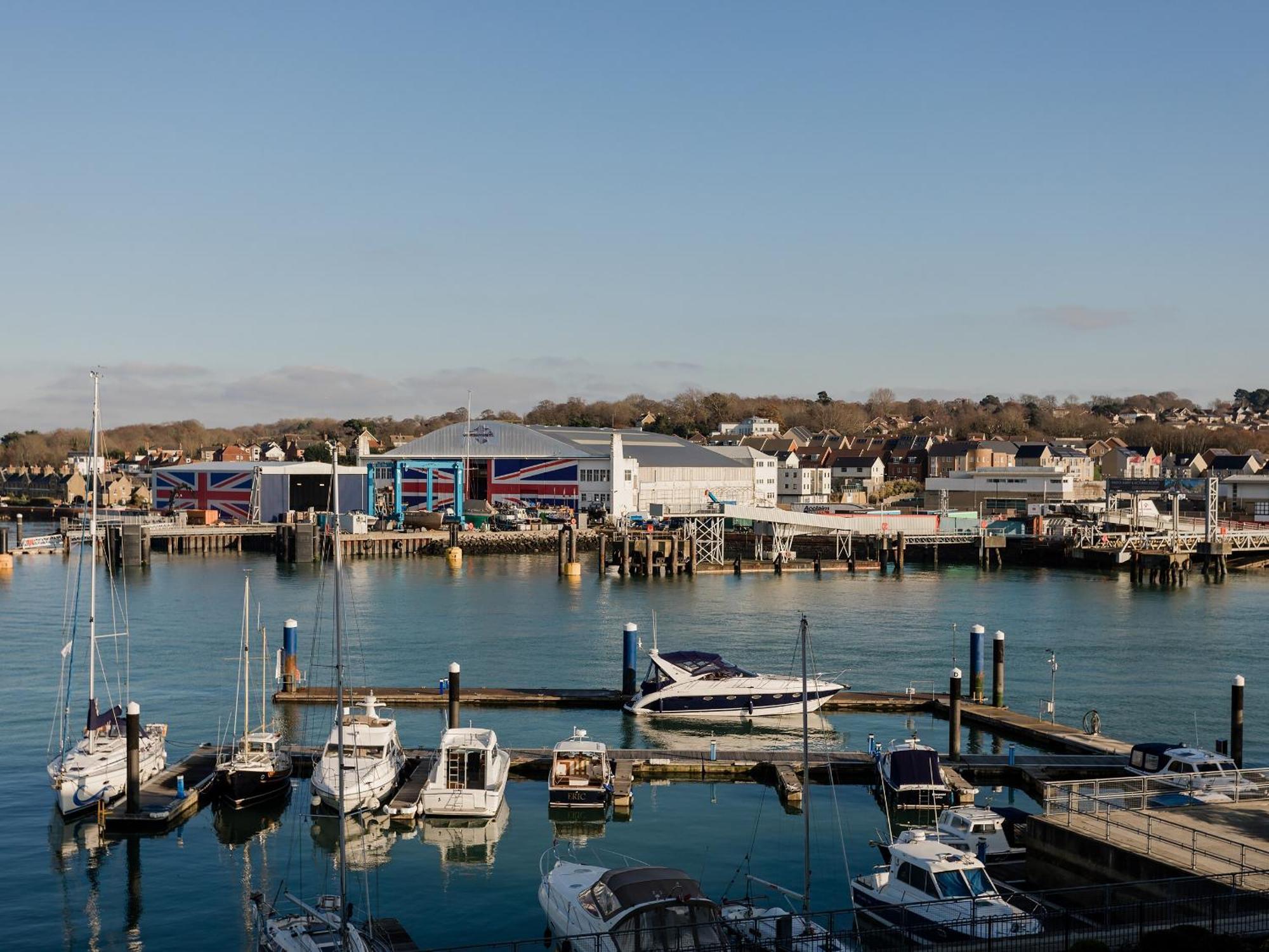 16 Marinus Apartment Cowes  Exterior photo