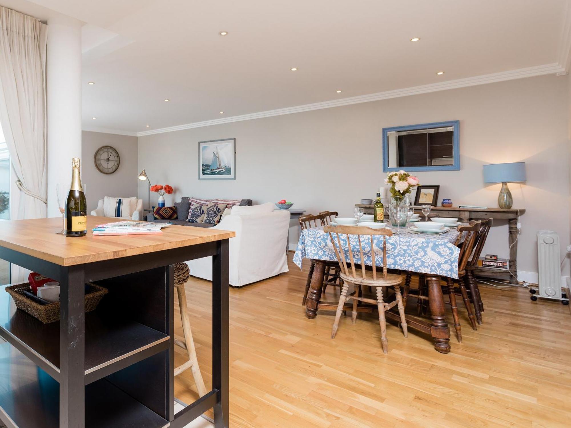 16 Marinus Apartment Cowes  Exterior photo